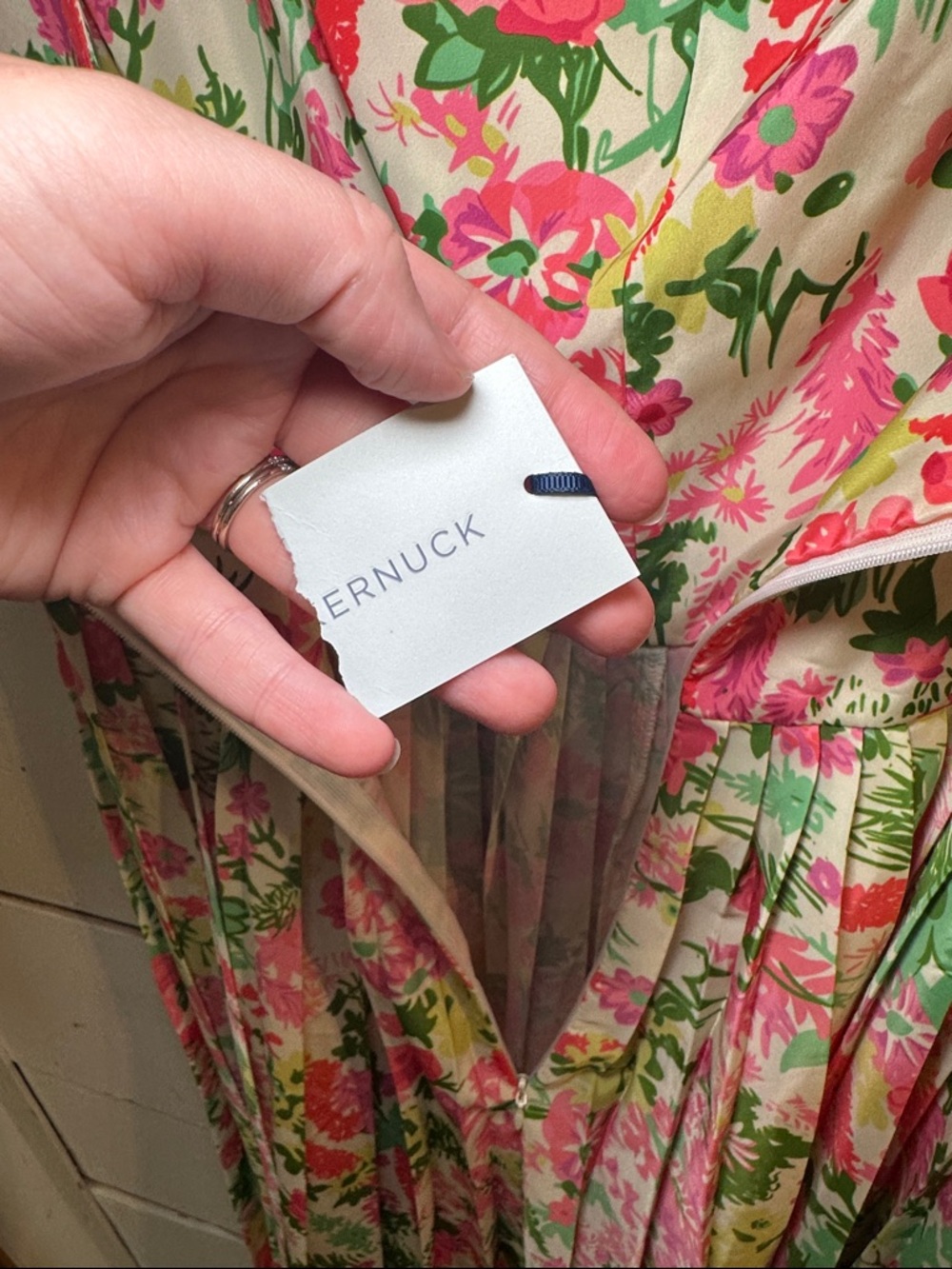 Tuckernuck Fiora Floral Pleat Dress - Picture 8 of 12